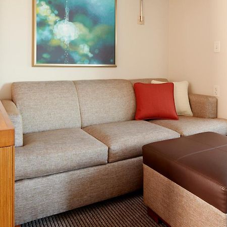 Hyatt Place Calgary Airport Εξωτερικό φωτογραφία