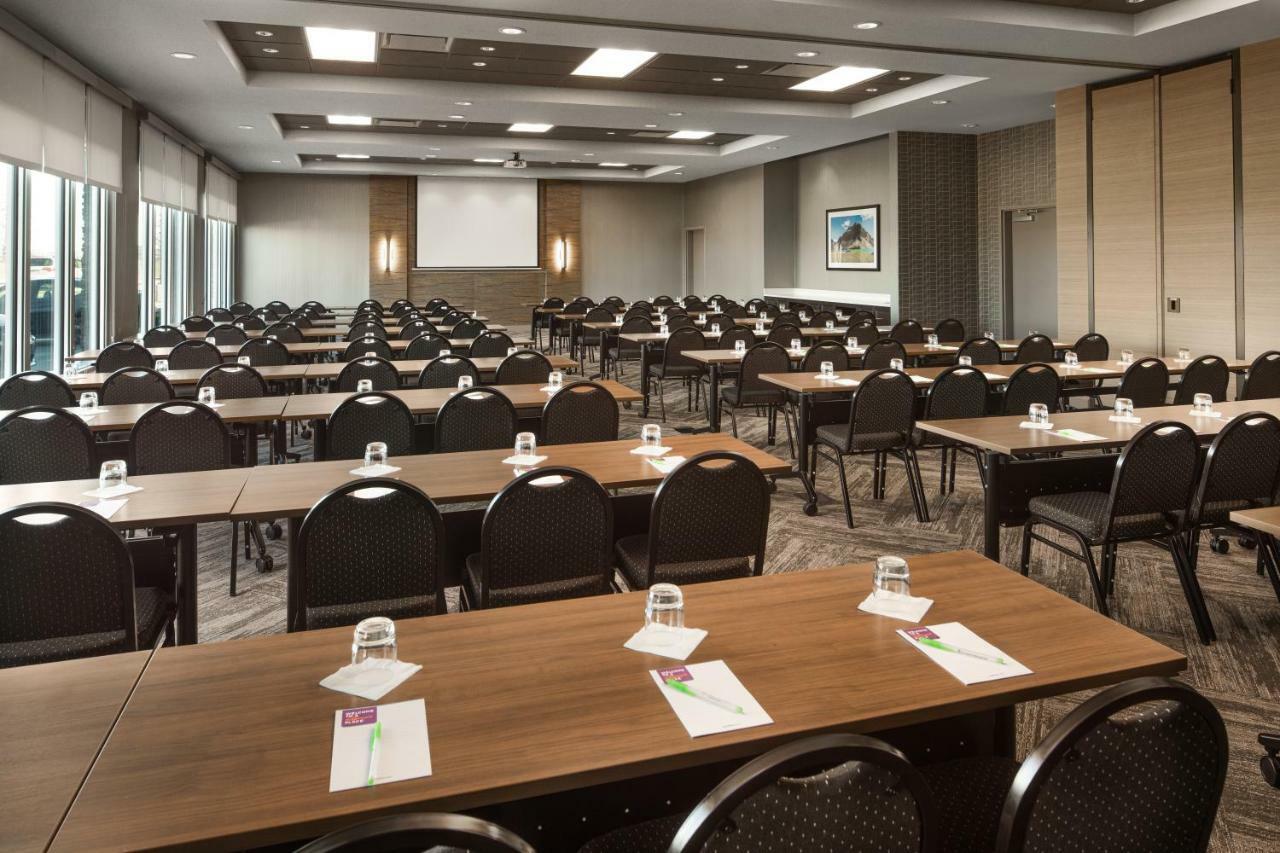 Hyatt Place Calgary Airport Εξωτερικό φωτογραφία