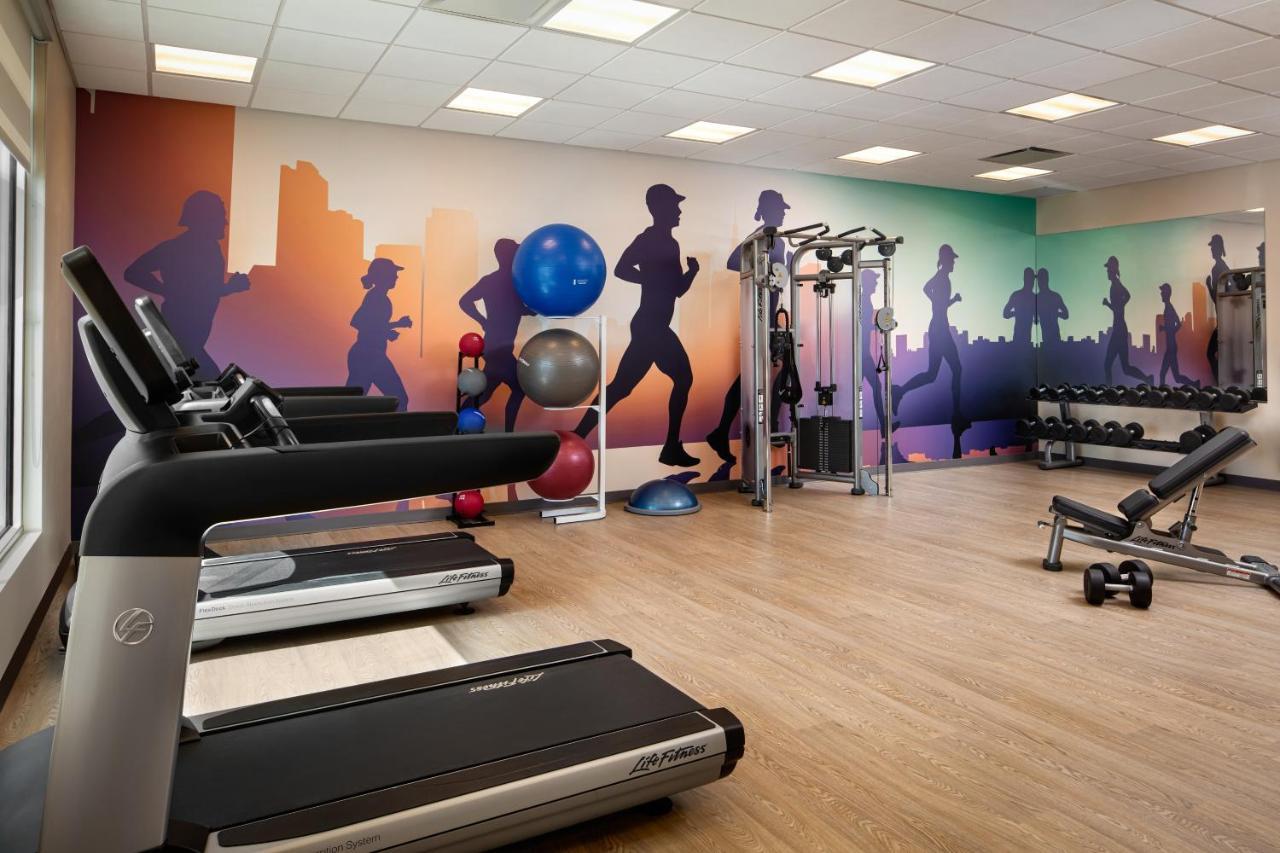 Hyatt Place Calgary Airport Εξωτερικό φωτογραφία